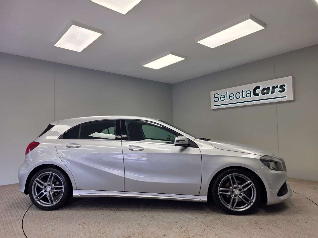 2017 MERCEDES-BENZ A CLASS 2017 MERCEDES-BENZ A CLASS