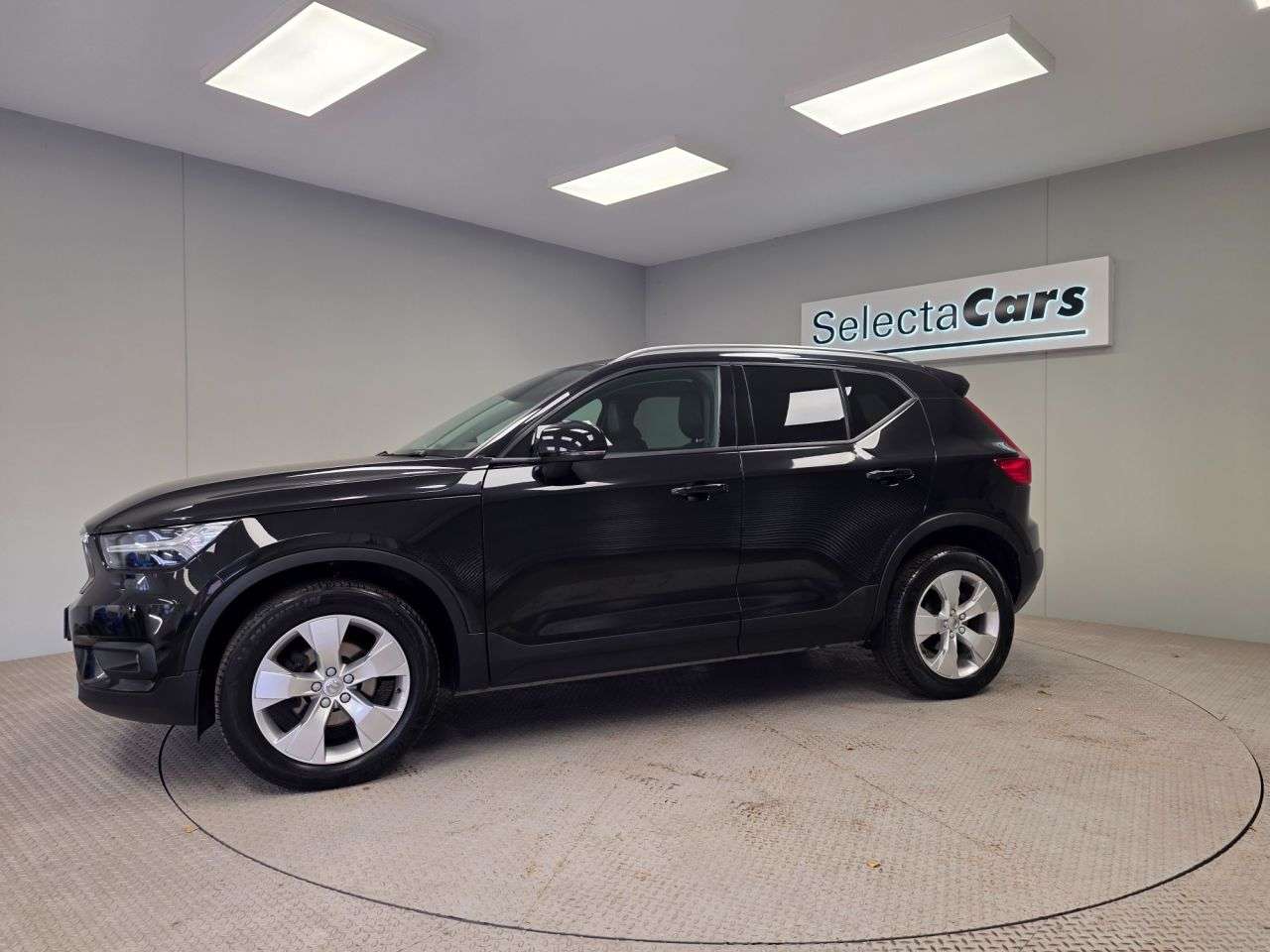 2019 VOLVO XC40 2019 VOLVO XC40