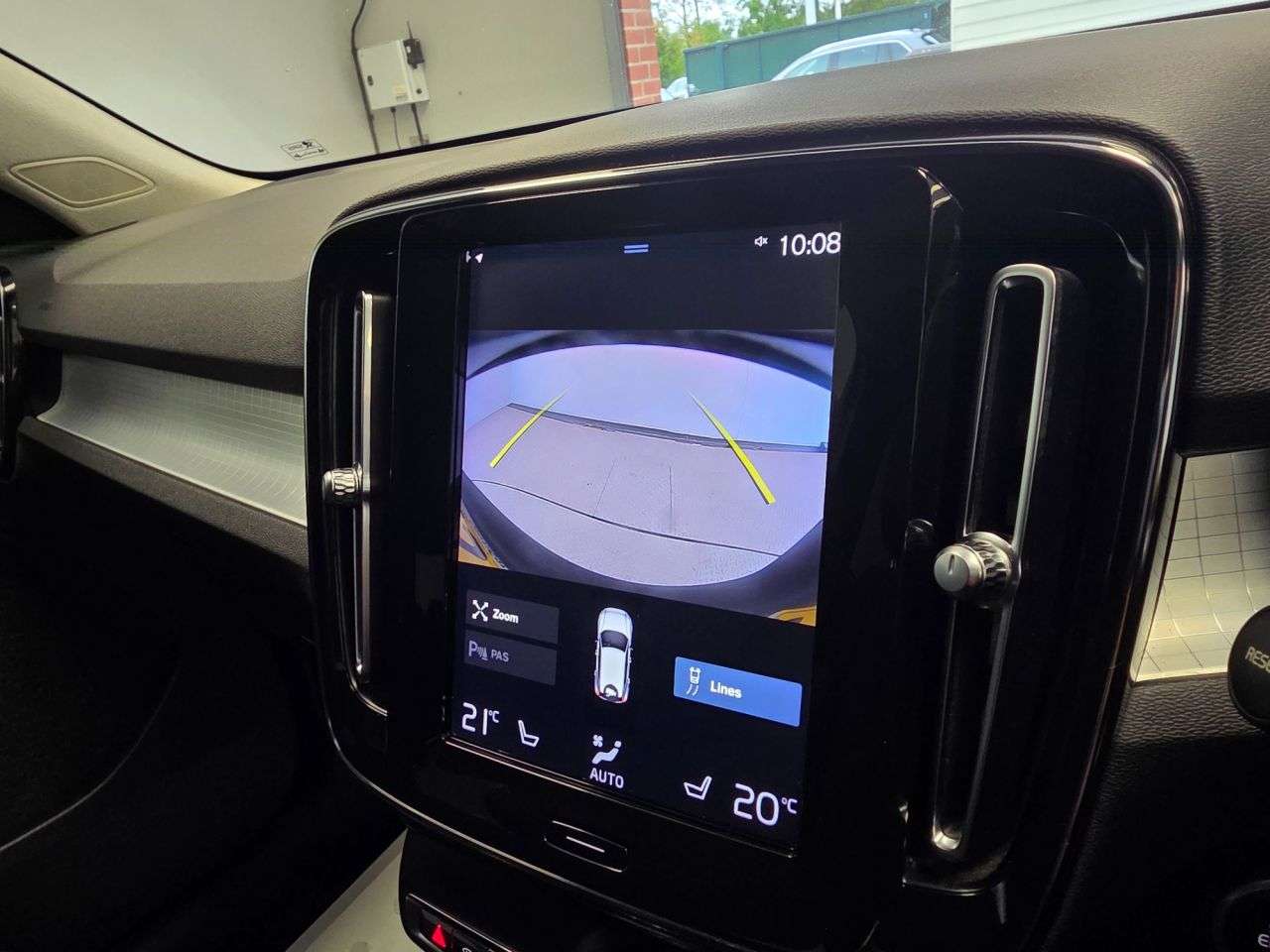 2019 VOLVO XC40 2019 VOLVO XC40