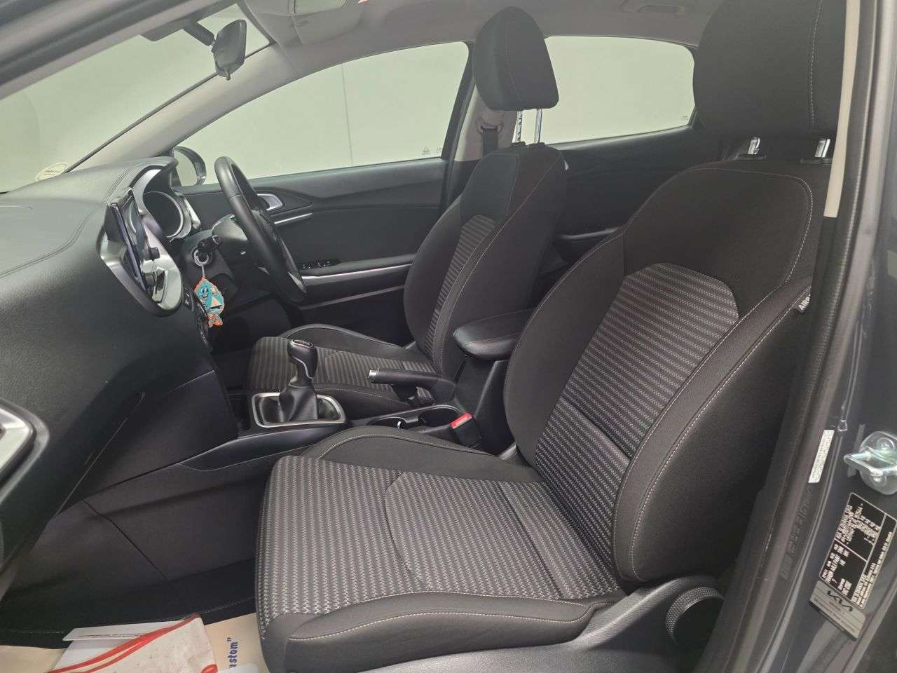 2023 KIA XCEED 2023 KIA XCEED