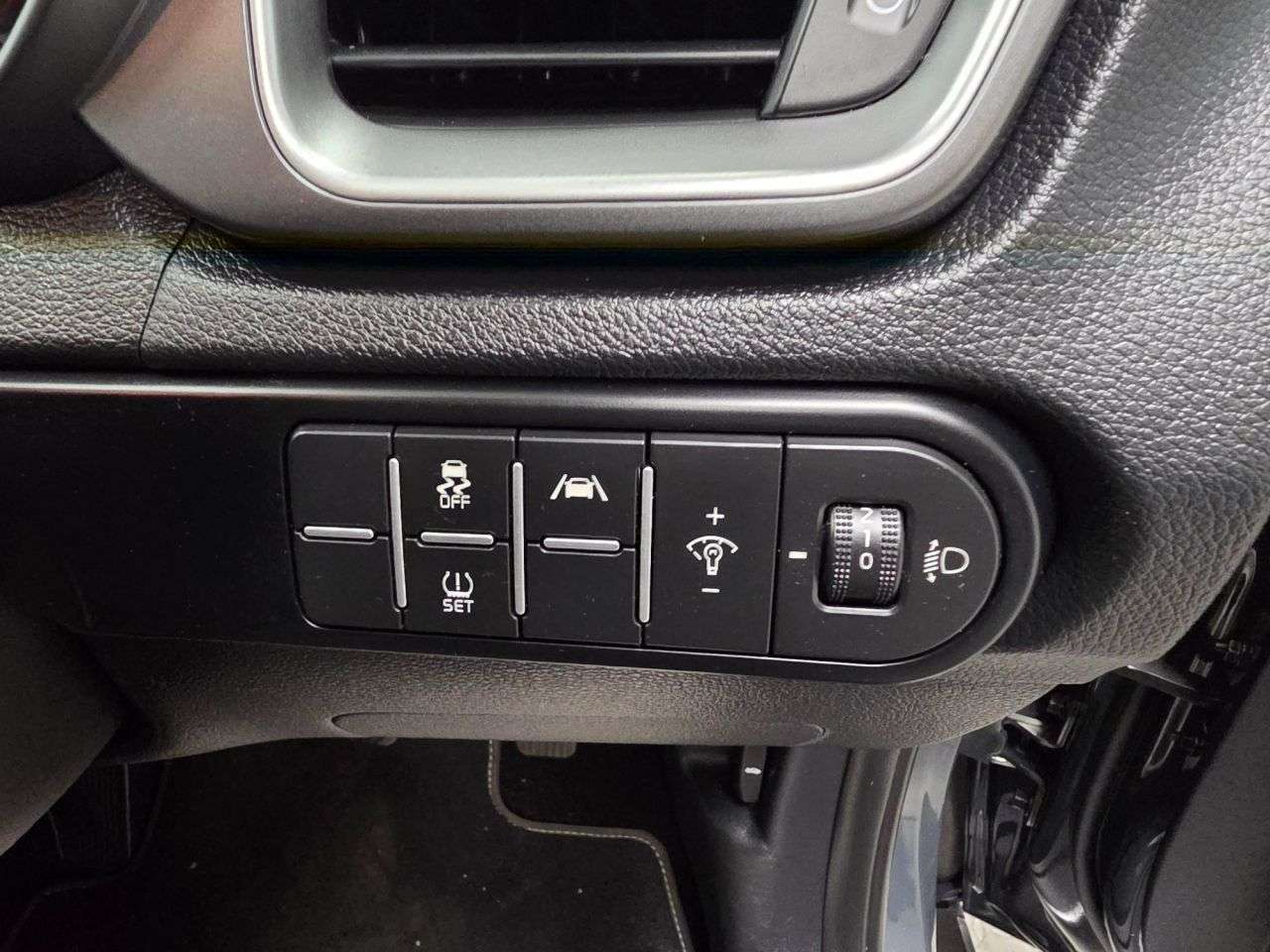 2023 KIA XCEED 2023 KIA XCEED