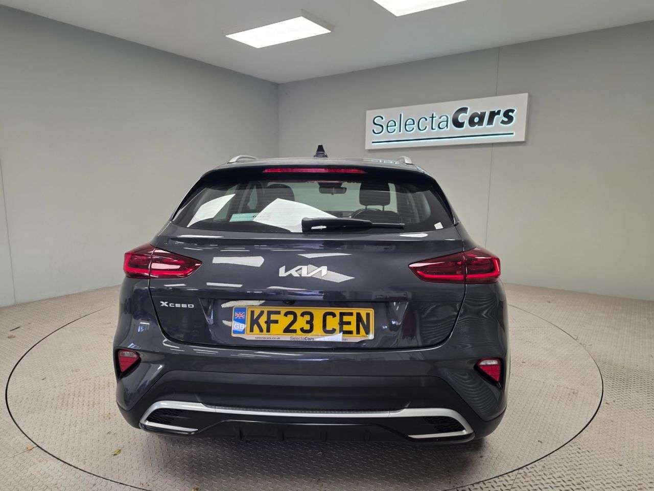 2023 KIA XCEED 2023 KIA XCEED
