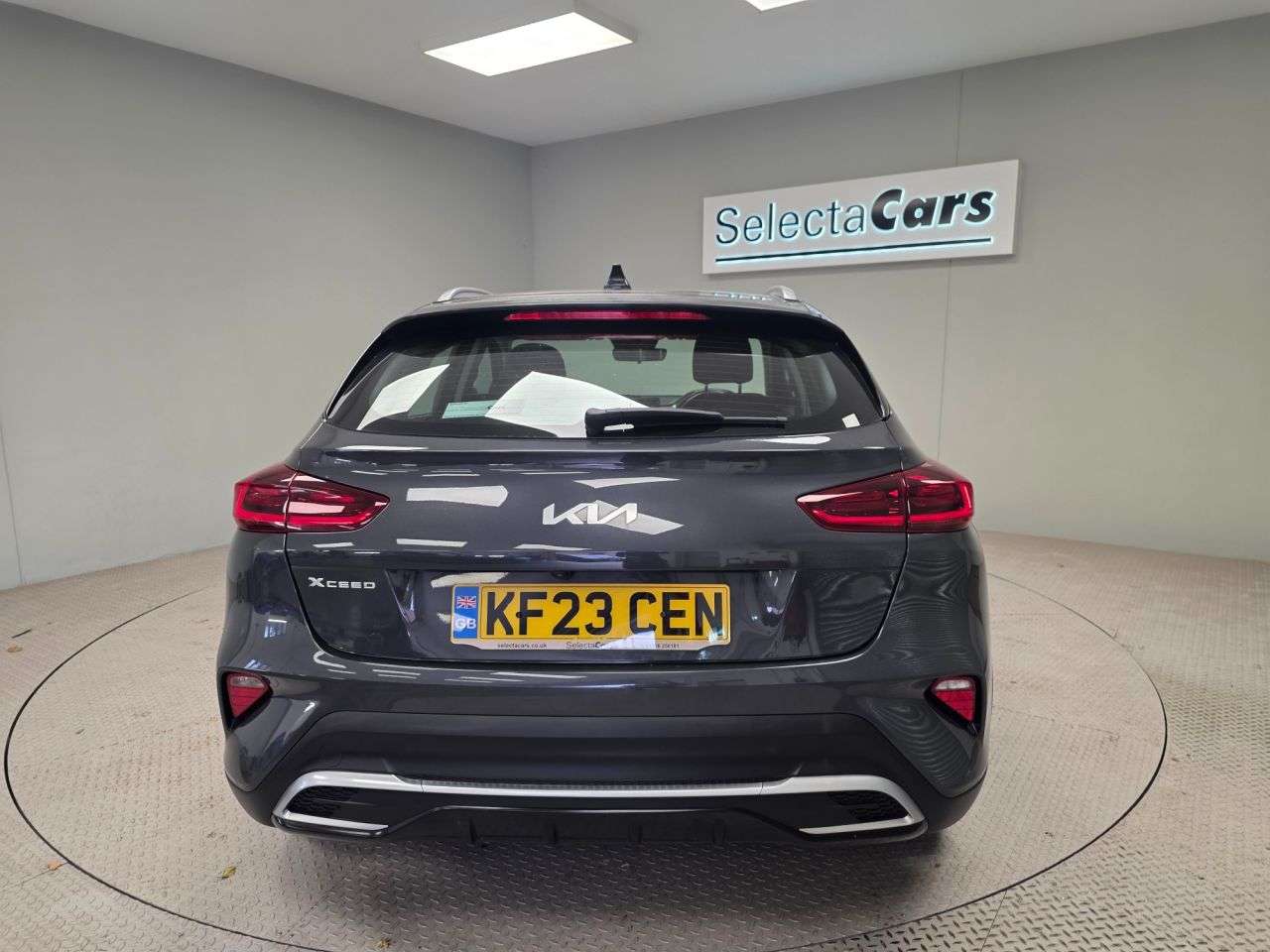 2023 KIA XCEED 2023 KIA XCEED