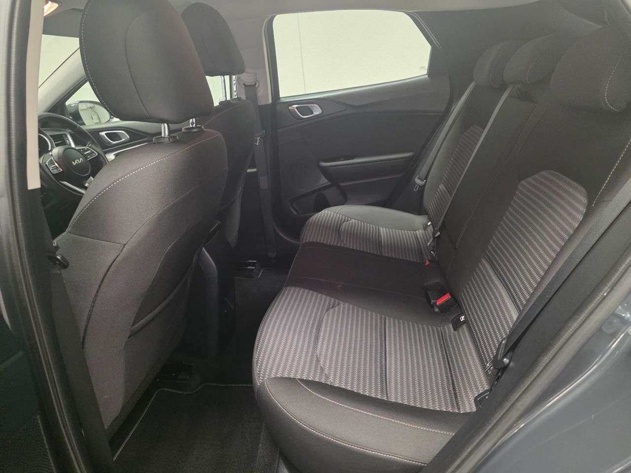 2023 KIA XCEED 2023 KIA XCEED