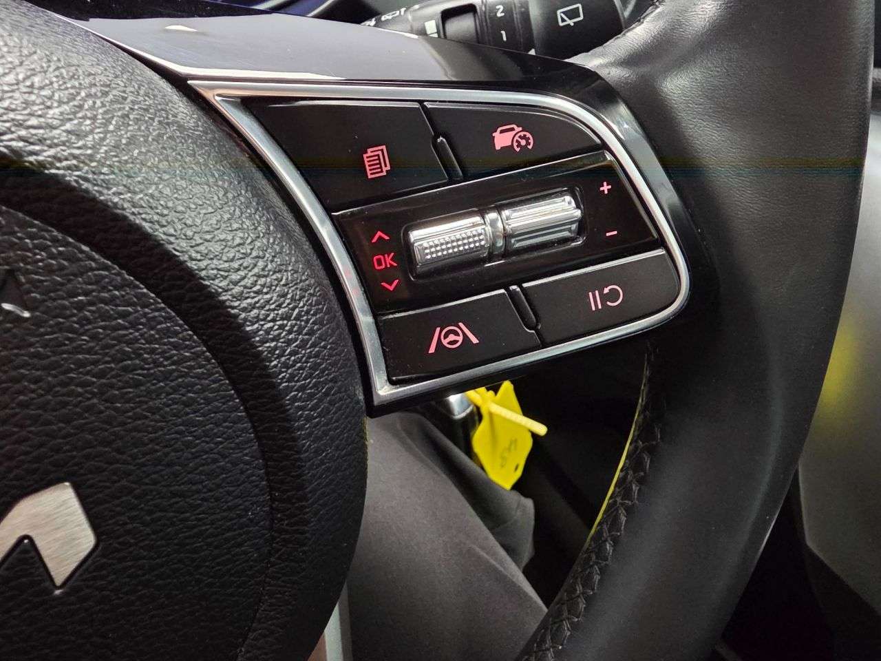 2023 KIA XCEED 2023 KIA XCEED