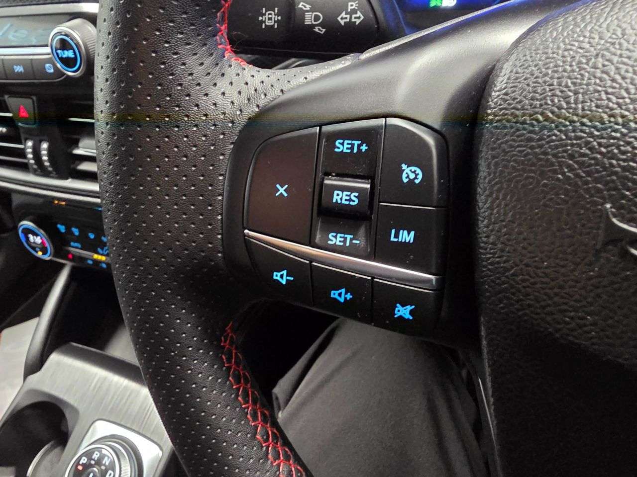 2023 FORD KUGA 2023 FORD KUGA