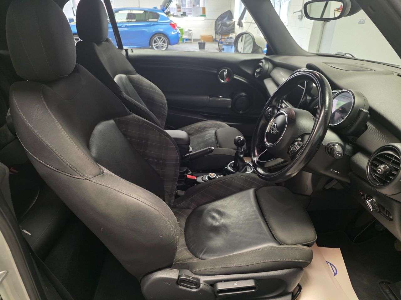 2017 MINI CONVERTIBLE 2017 MINI CONVERTIBLE