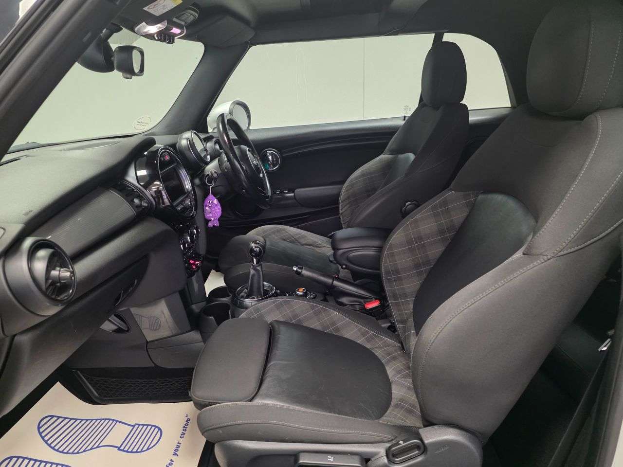 2017 MINI CONVERTIBLE 2017 MINI CONVERTIBLE