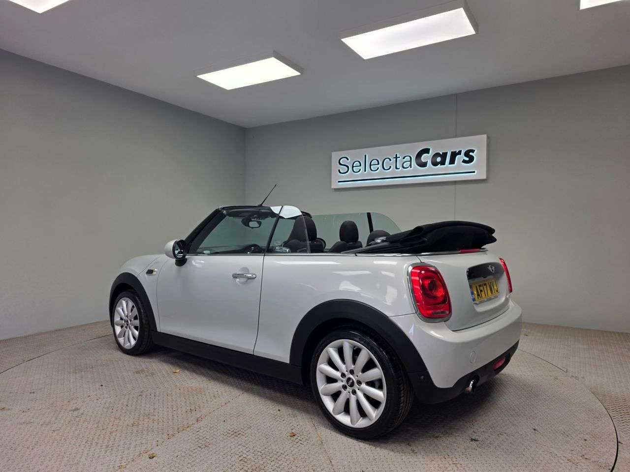 2017 MINI CONVERTIBLE 2017 MINI CONVERTIBLE