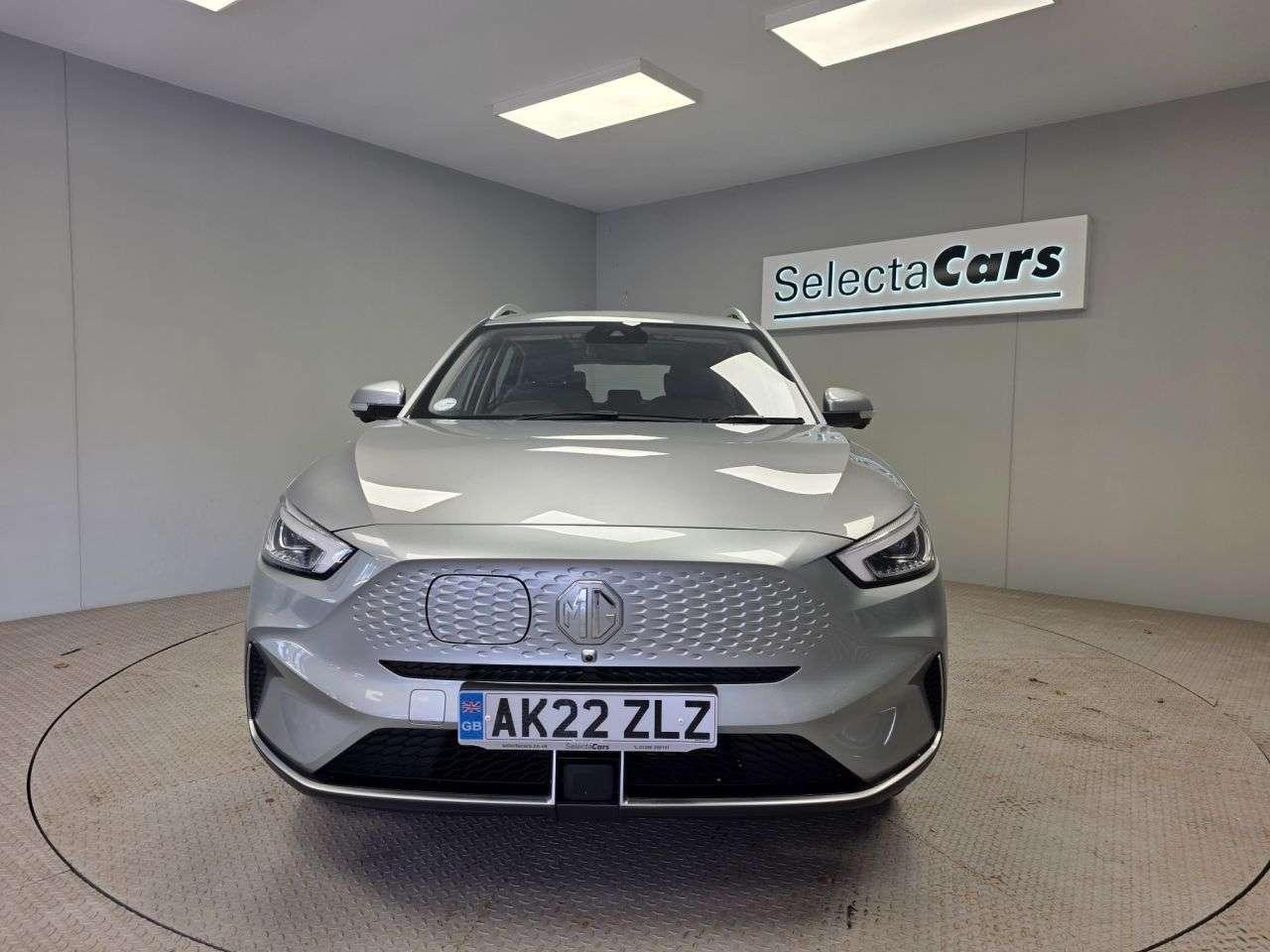 A 2022 MG MG ZS 51.1kWh Trophy SUV 5dr Electric Auto (176 ps) A 2022 MG MG ZS 51.1kWh Trophy SUV 5dr Electric Auto (176 ps)