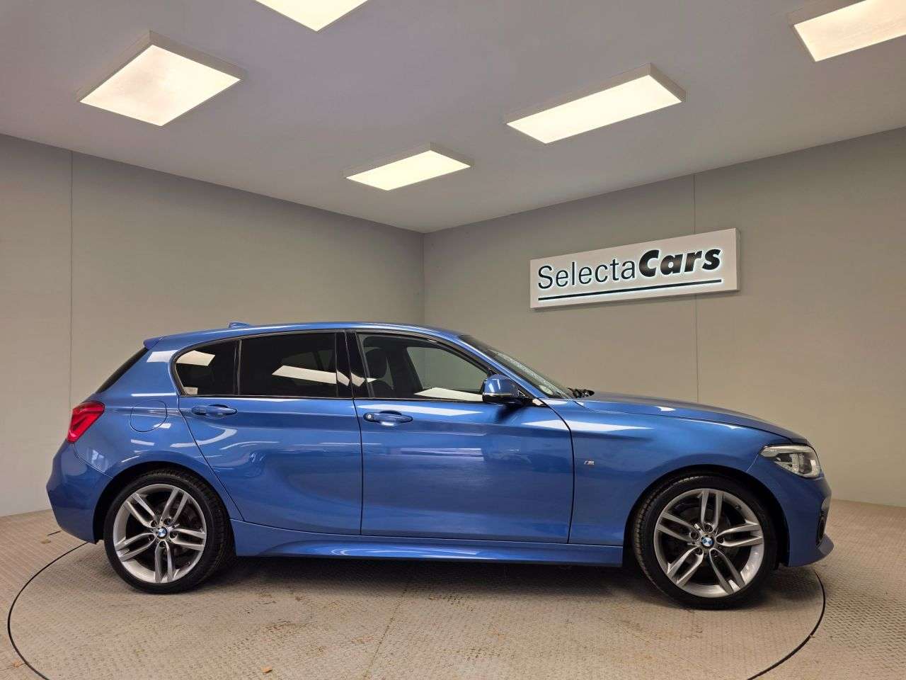 2018 BMW 1 SERIES 2018 BMW 1 SERIES