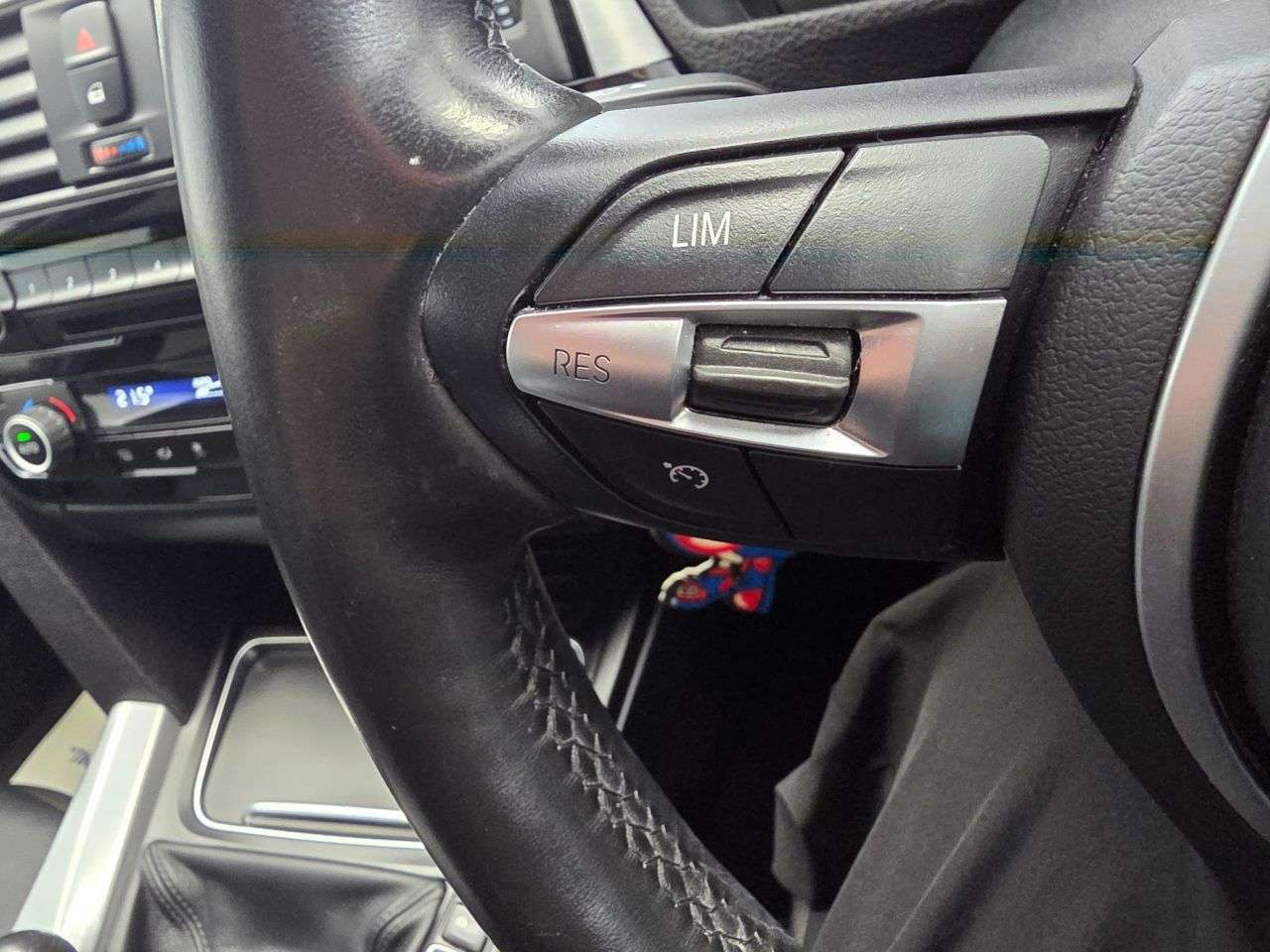 2018 BMW 3 SERIES 2018 BMW 3 SERIES