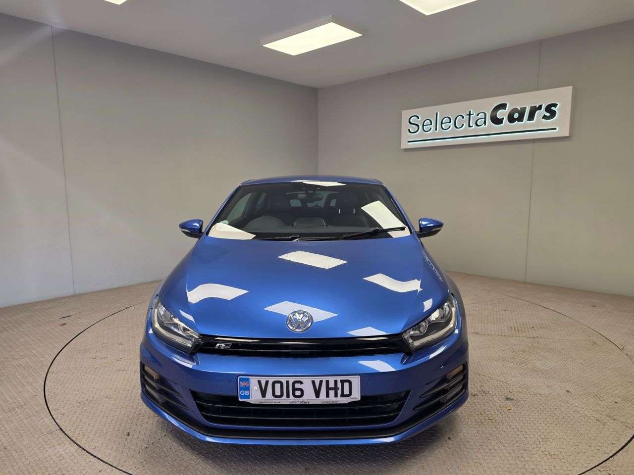 A 2016 VOLKSWAGEN SCIROCCO R LINE TSI BLUEMOTION TECHNOLOGY A 2016 VOLKSWAGEN SCIROCCO R LINE TSI BLUEMOTION TECHNOLOGY
