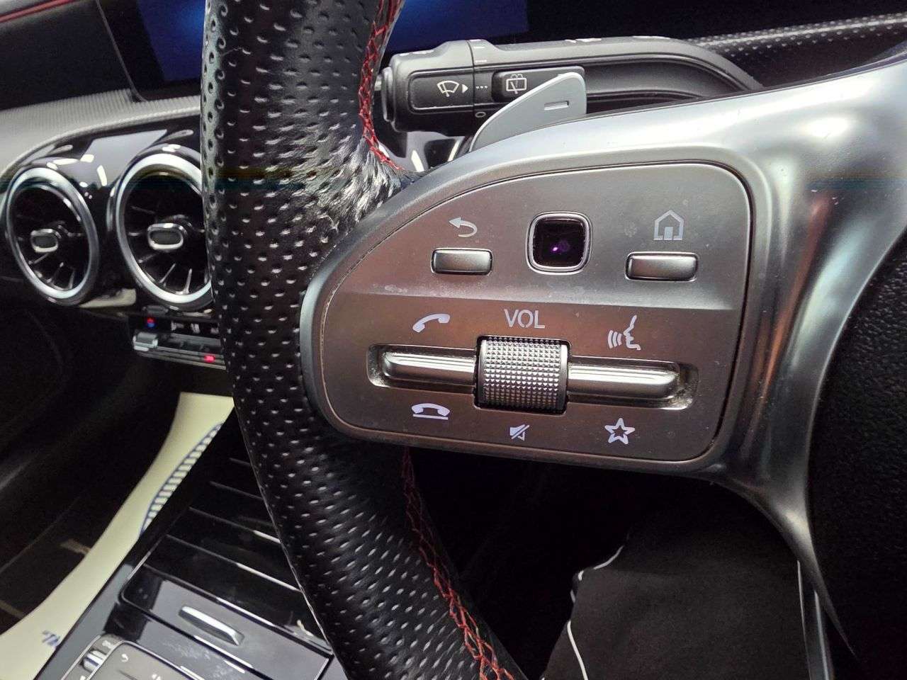 2021 MERCEDES-BENZ A CLASS 2021 MERCEDES-BENZ A CLASS