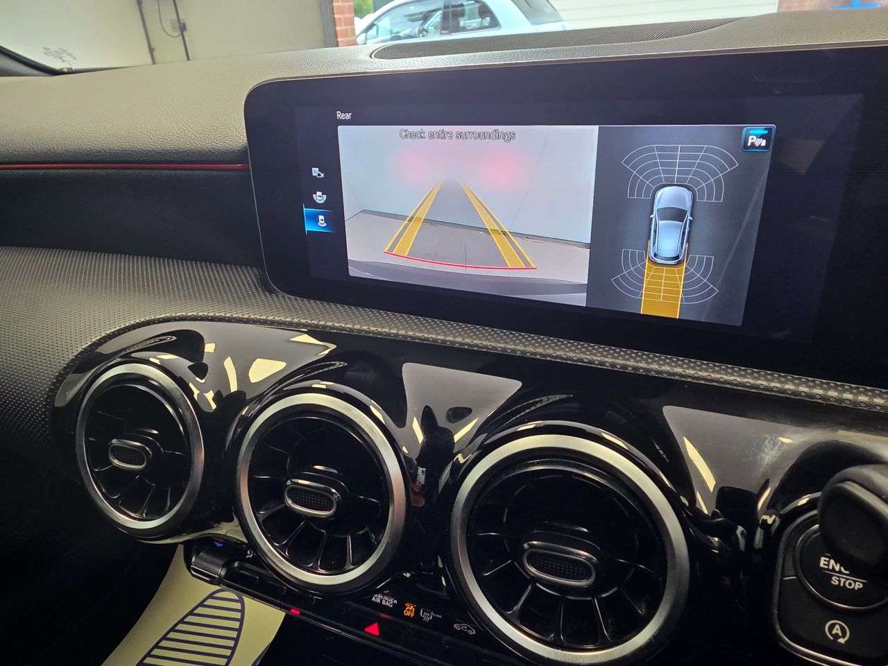 2021 MERCEDES-BENZ A CLASS 2021 MERCEDES-BENZ A CLASS