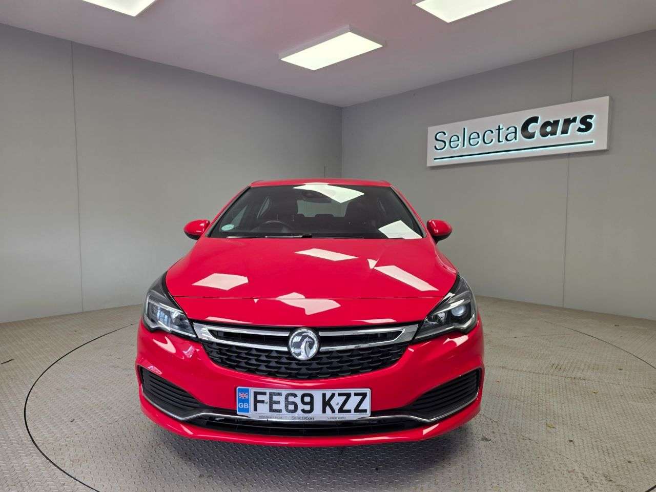 A 2019 VAUXHALL ASTRA 1.4i Turbo SRi VX Line Nav Hatchback 5dr Petrol Manual Euro 6 (s/s) (150 ps A 2019 VAUXHALL ASTRA 1.4i Turbo SRi VX Line Nav Hatchback 5dr Petrol Manual Euro 6 (s/s) (150 ps
