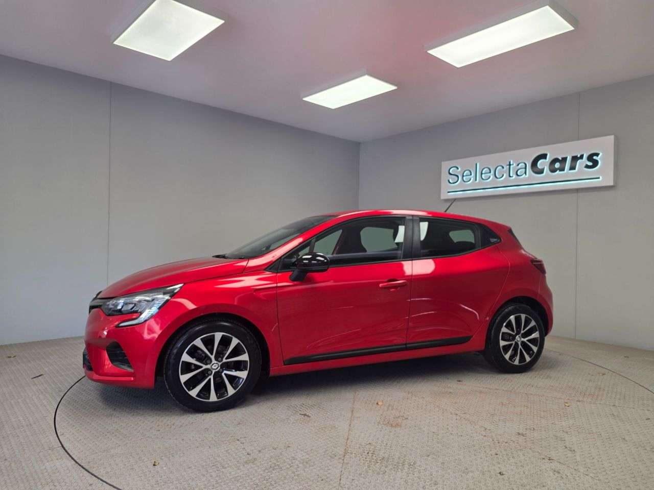 2022 RENAULT CLIO 2022 RENAULT CLIO