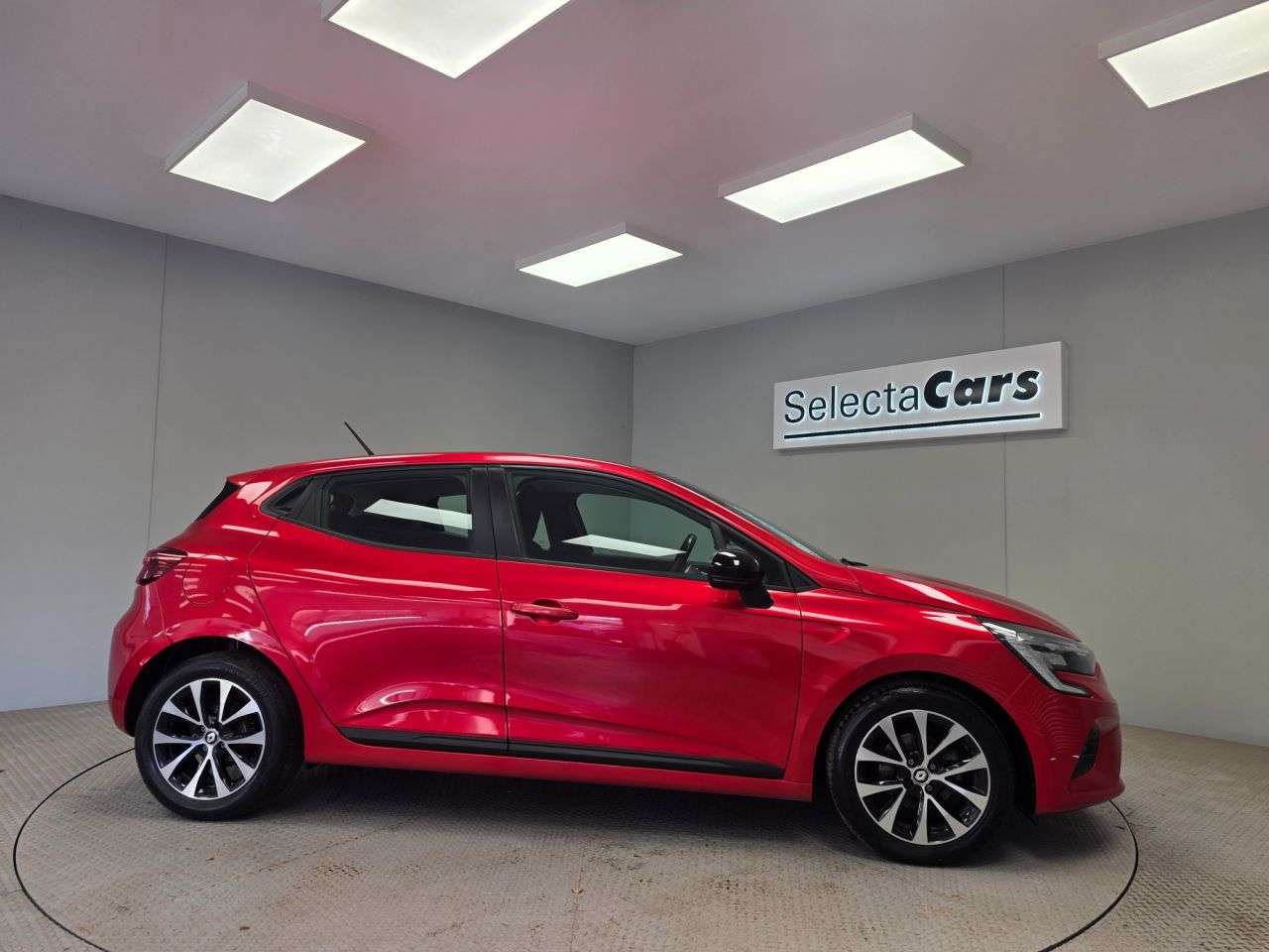 2022 RENAULT CLIO 2022 RENAULT CLIO