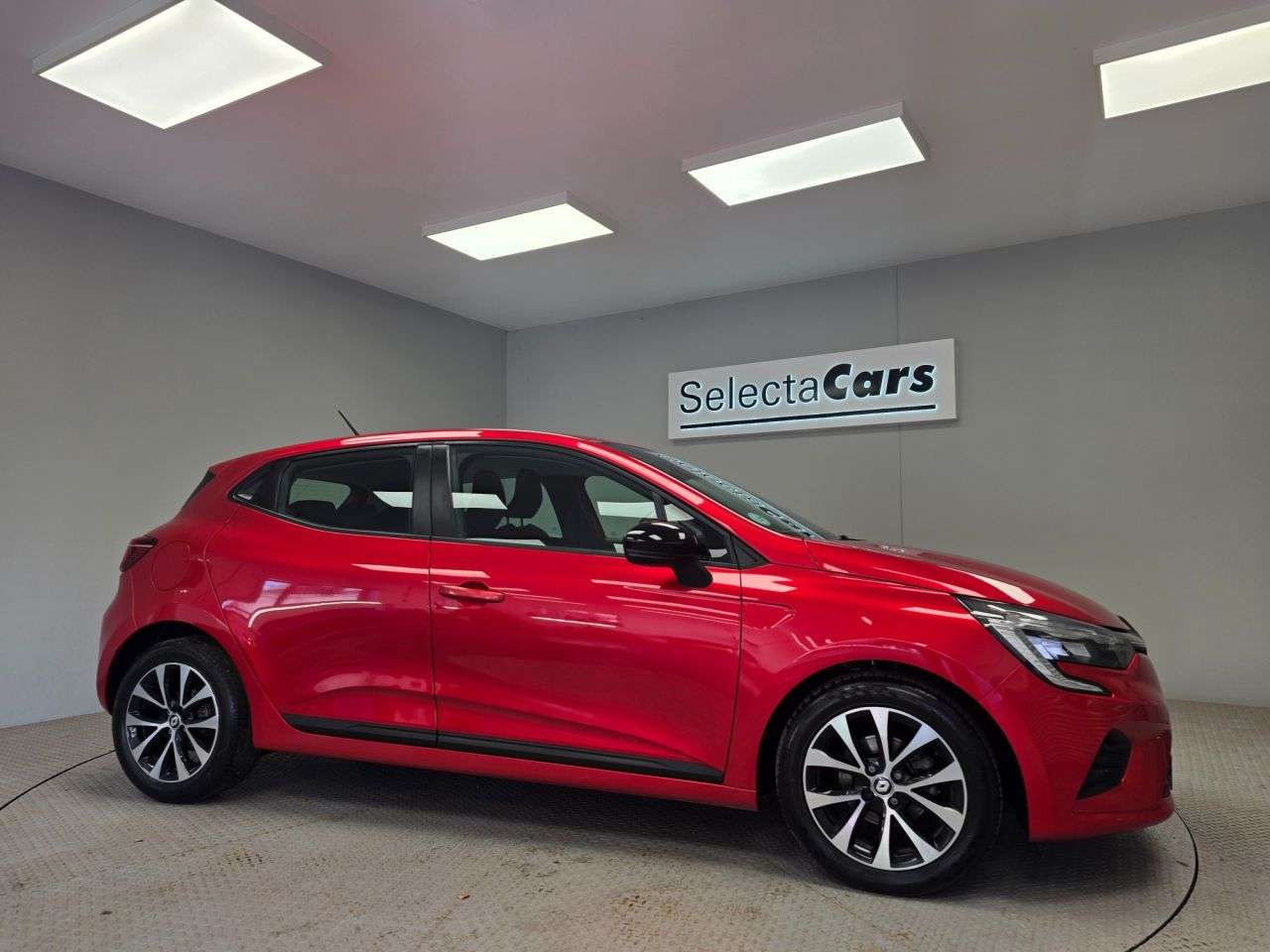 2022 RENAULT CLIO 2022 RENAULT CLIO