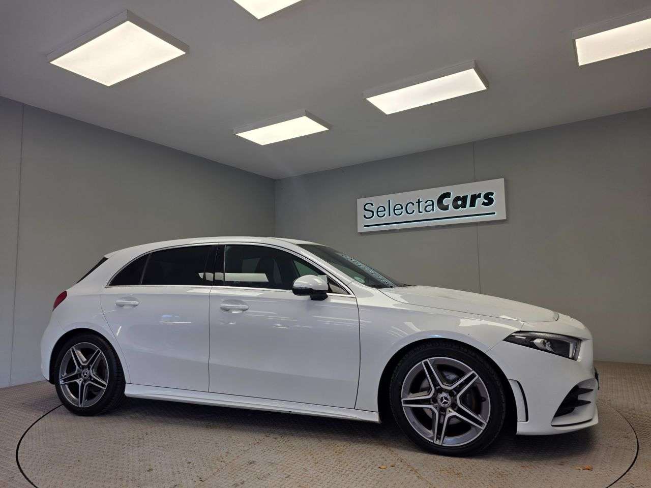 A 2020 MERCEDES-BENZ A CLASS 1.3 A200 AMG Line Hatchback 5dr Petrol 7G-DCT Euro 6 (s/s) (163 ps) A 2020 MERCEDES-BENZ A CLASS 1.3 A200 AMG Line Hatchback 5dr Petrol 7G-DCT Euro 6 (s/s) (163 ps)