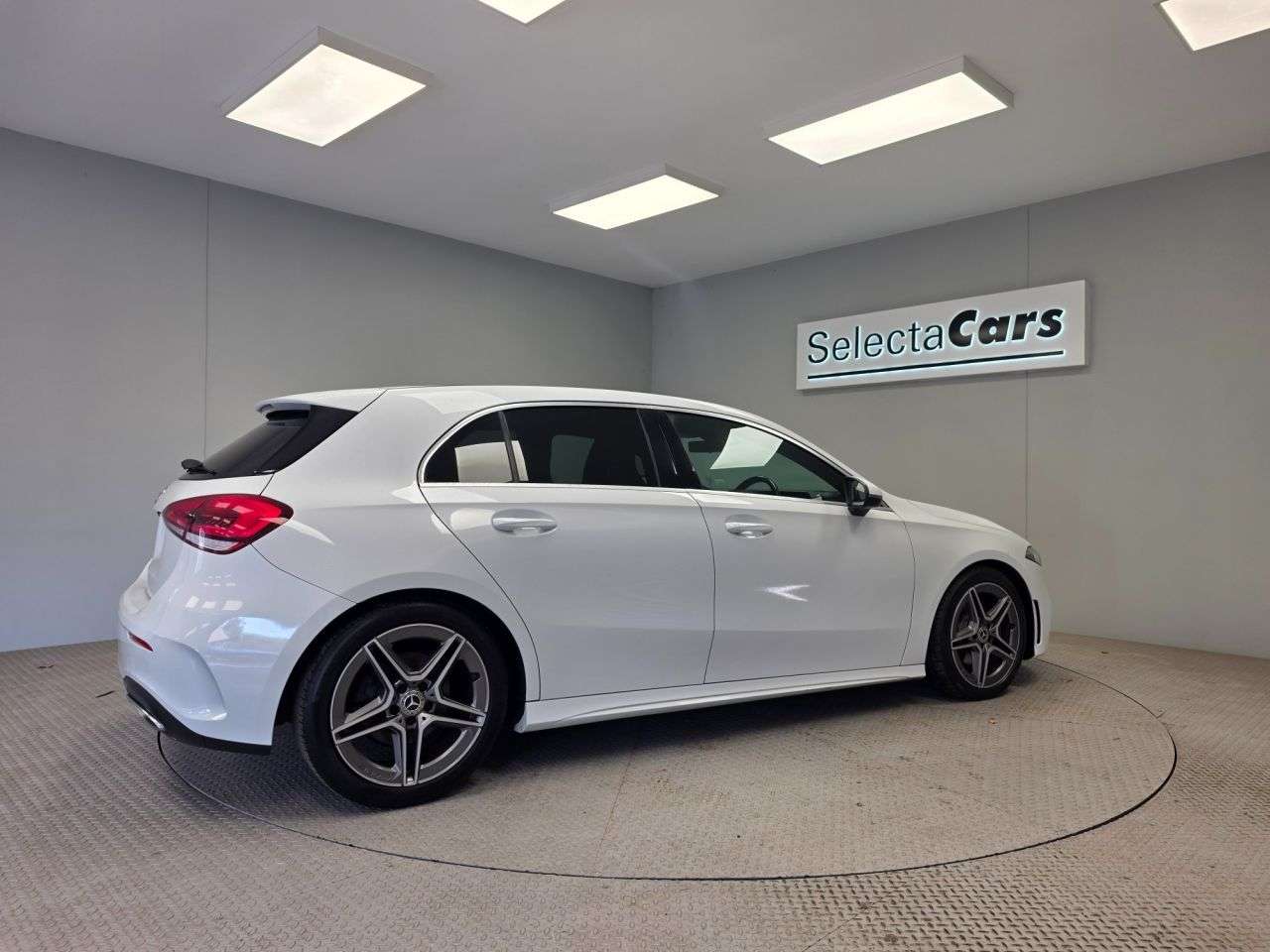 2020 MERCEDES-BENZ A CLASS 2020 MERCEDES-BENZ A CLASS