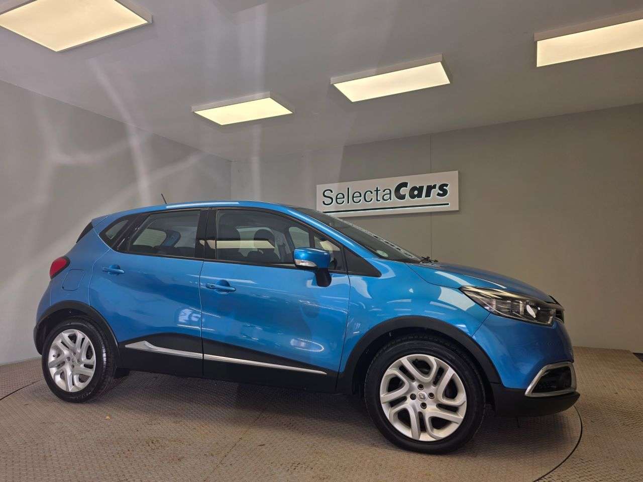 2015 RENAULT CAPTUR 2015 RENAULT CAPTUR