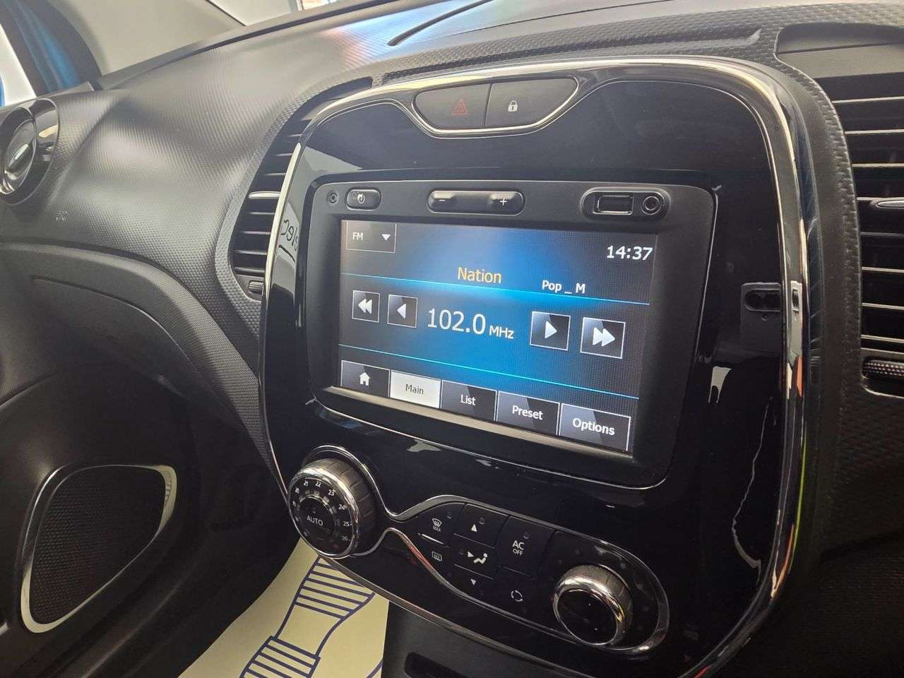 2015 RENAULT CAPTUR 2015 RENAULT CAPTUR