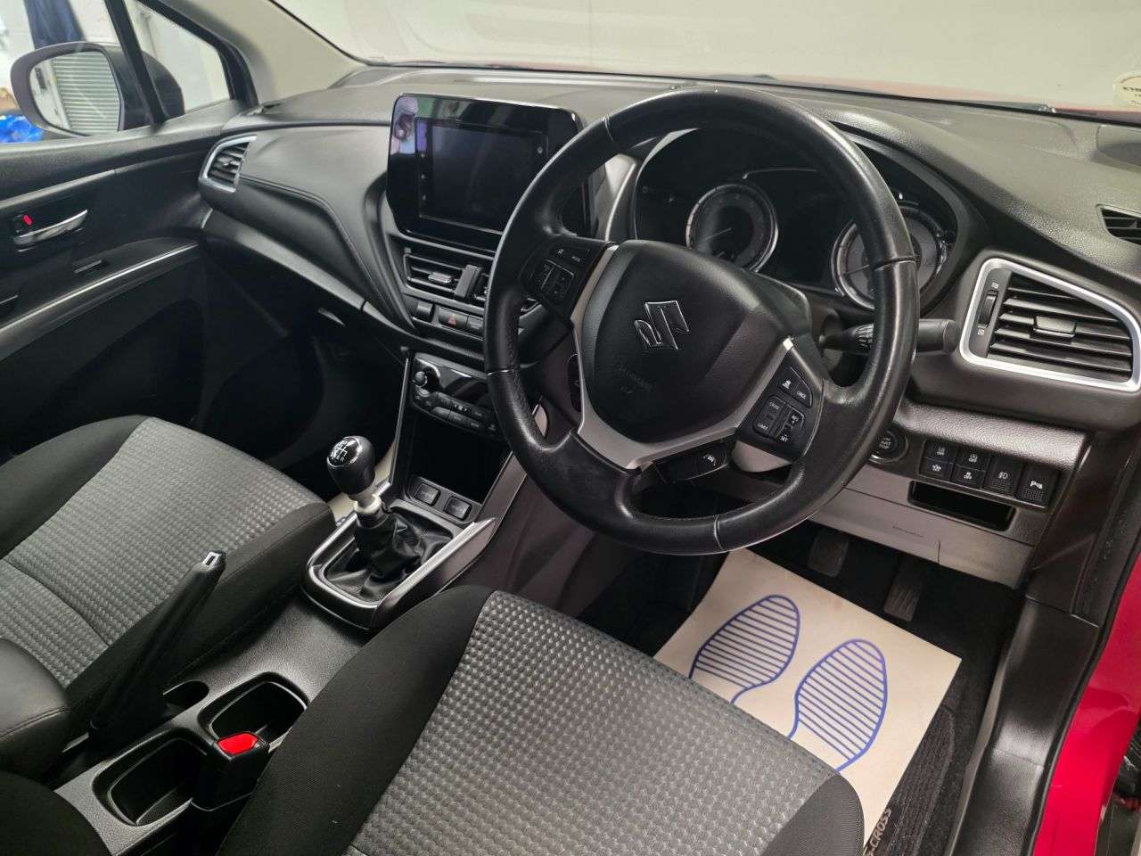 2023 SUZUKI S-CROSS 2023 SUZUKI S-CROSS