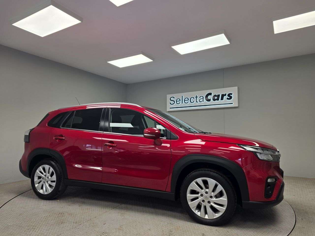 A 2023 SUZUKI S-CROSS 1.4 Boosterjet MHEV Motion SUV 5dr Petrol Hybrid Manual Euro 6 (s/s) (129 p A 2023 SUZUKI S-CROSS 1.4 Boosterjet MHEV Motion SUV 5dr Petrol Hybrid Manual Euro 6 (s/s) (129 p