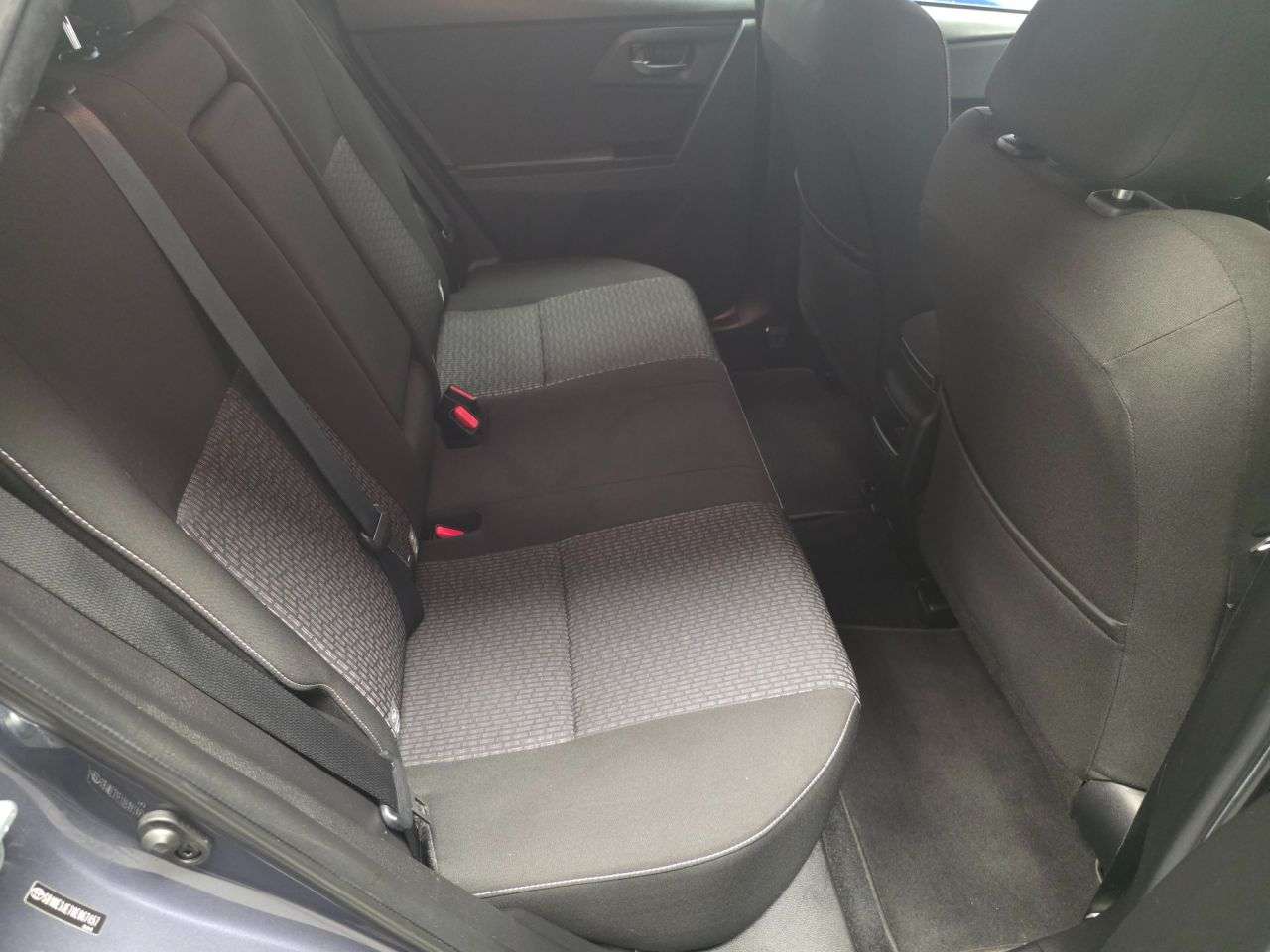 2015 TOYOTA AURIS 2015 TOYOTA AURIS
