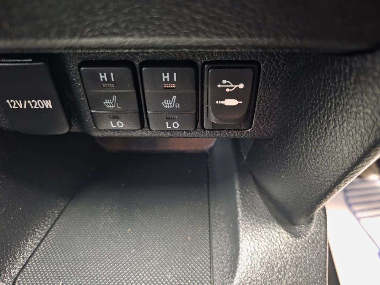 2015 TOYOTA AURIS 2015 TOYOTA AURIS