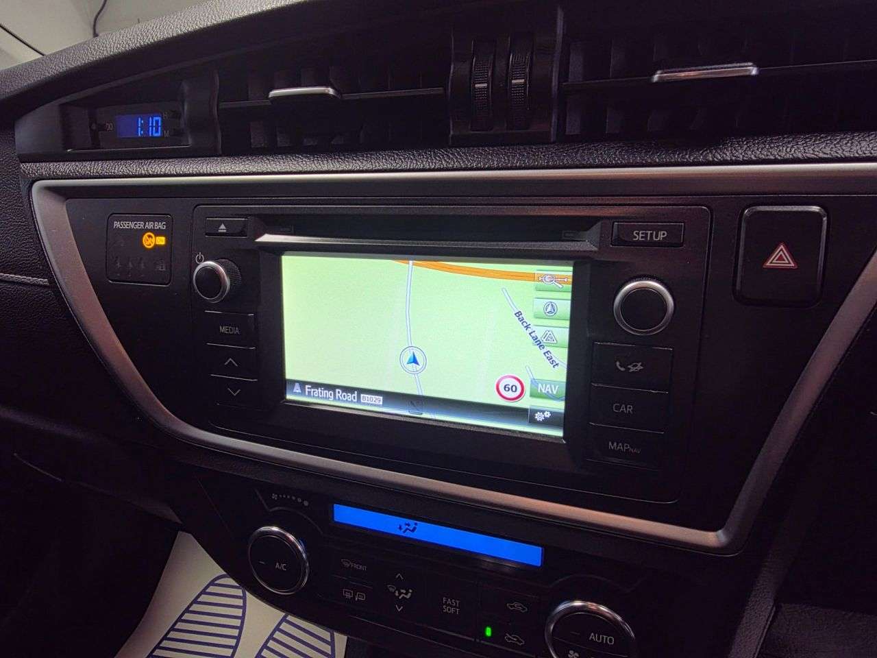 2015 TOYOTA AURIS 2015 TOYOTA AURIS