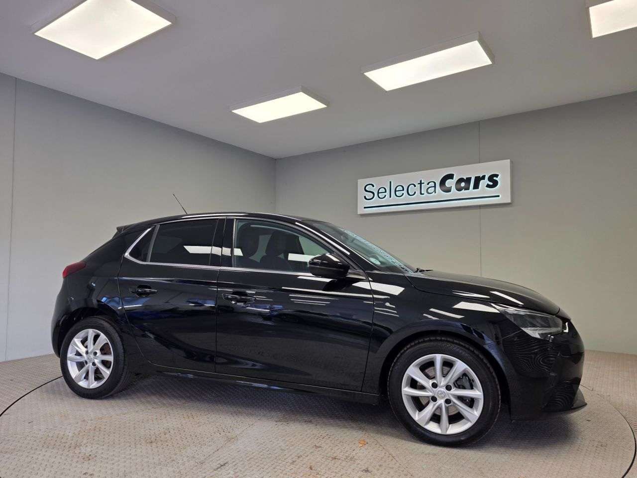 A 2021 VAUXHALL CORSA 1.2 Turbo Elite Hatchback 5dr Petrol Manual Euro 6 (s/s) (100 ps) A 2021 VAUXHALL CORSA 1.2 Turbo Elite Hatchback 5dr Petrol Manual Euro 6 (s/s) (100 ps)