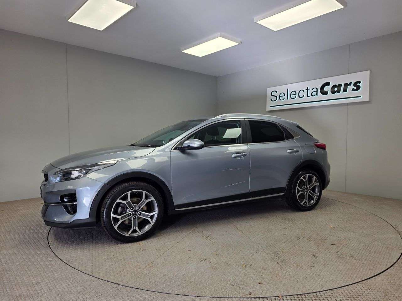 2020 KIA XCEED 2020 KIA XCEED