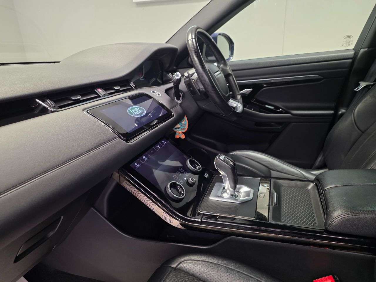 2020 LAND ROVER RANGE ROVER EVOQUE 2020 LAND ROVER RANGE ROVER EVOQUE