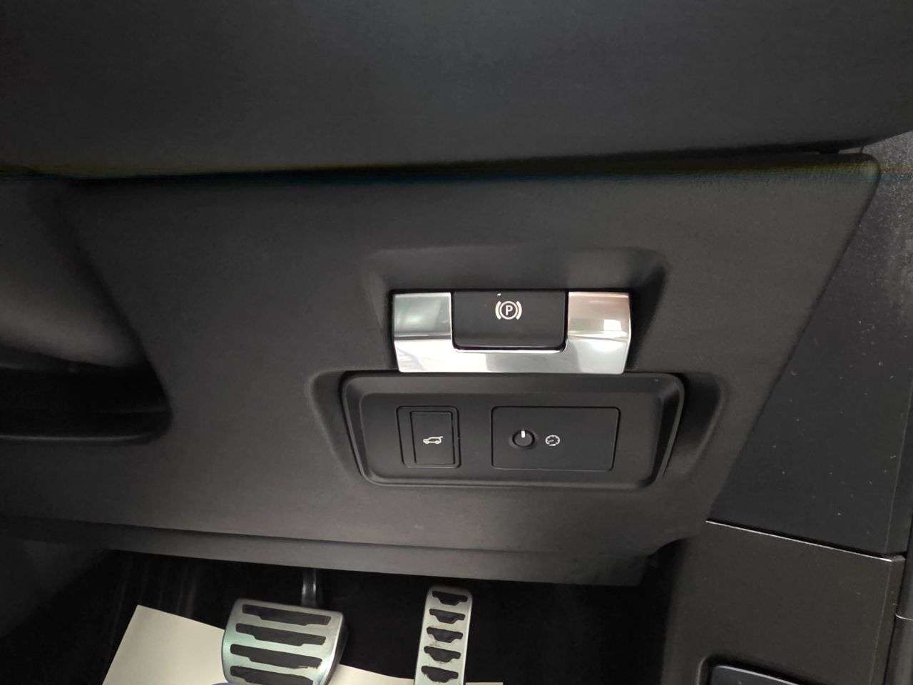 2020 LAND ROVER RANGE ROVER EVOQUE 2020 LAND ROVER RANGE ROVER EVOQUE