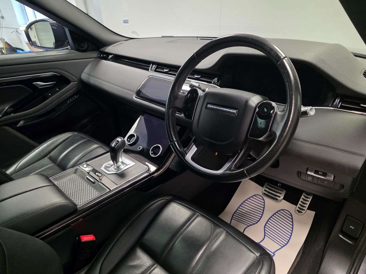 2020 LAND ROVER RANGE ROVER EVOQUE 2020 LAND ROVER RANGE ROVER EVOQUE