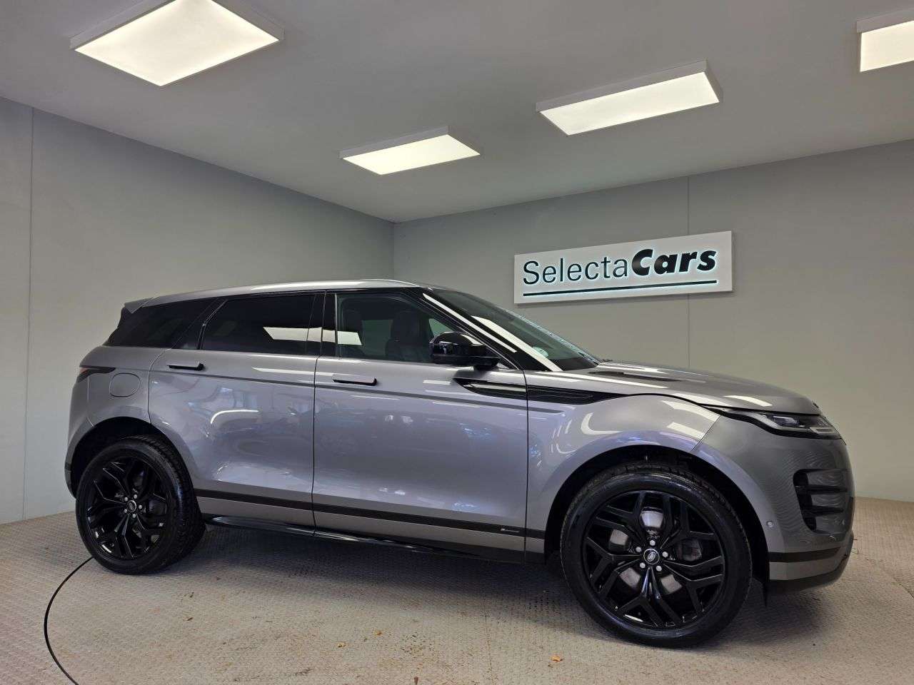 2020 LAND ROVER RANGE ROVER EVOQUE 2020 LAND ROVER RANGE ROVER EVOQUE