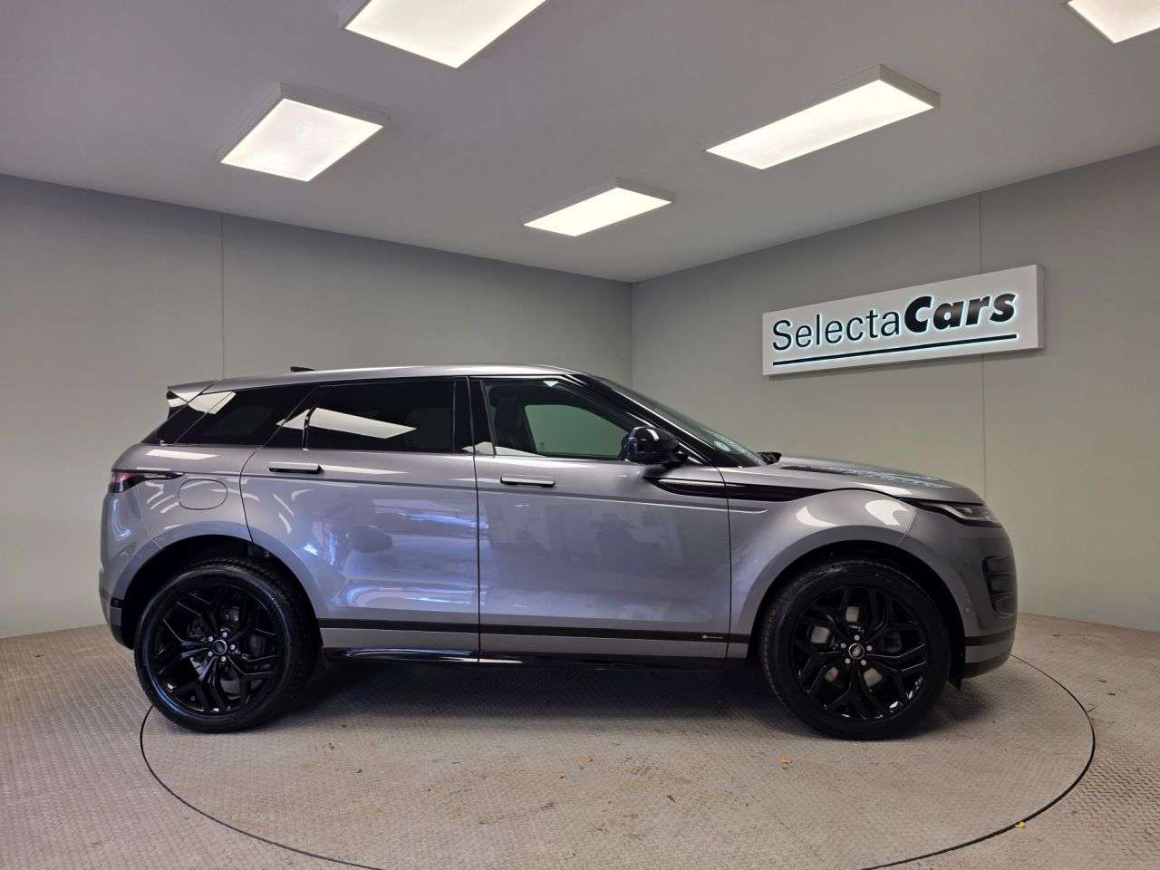 2020 LAND ROVER RANGE ROVER EVOQUE 2020 LAND ROVER RANGE ROVER EVOQUE