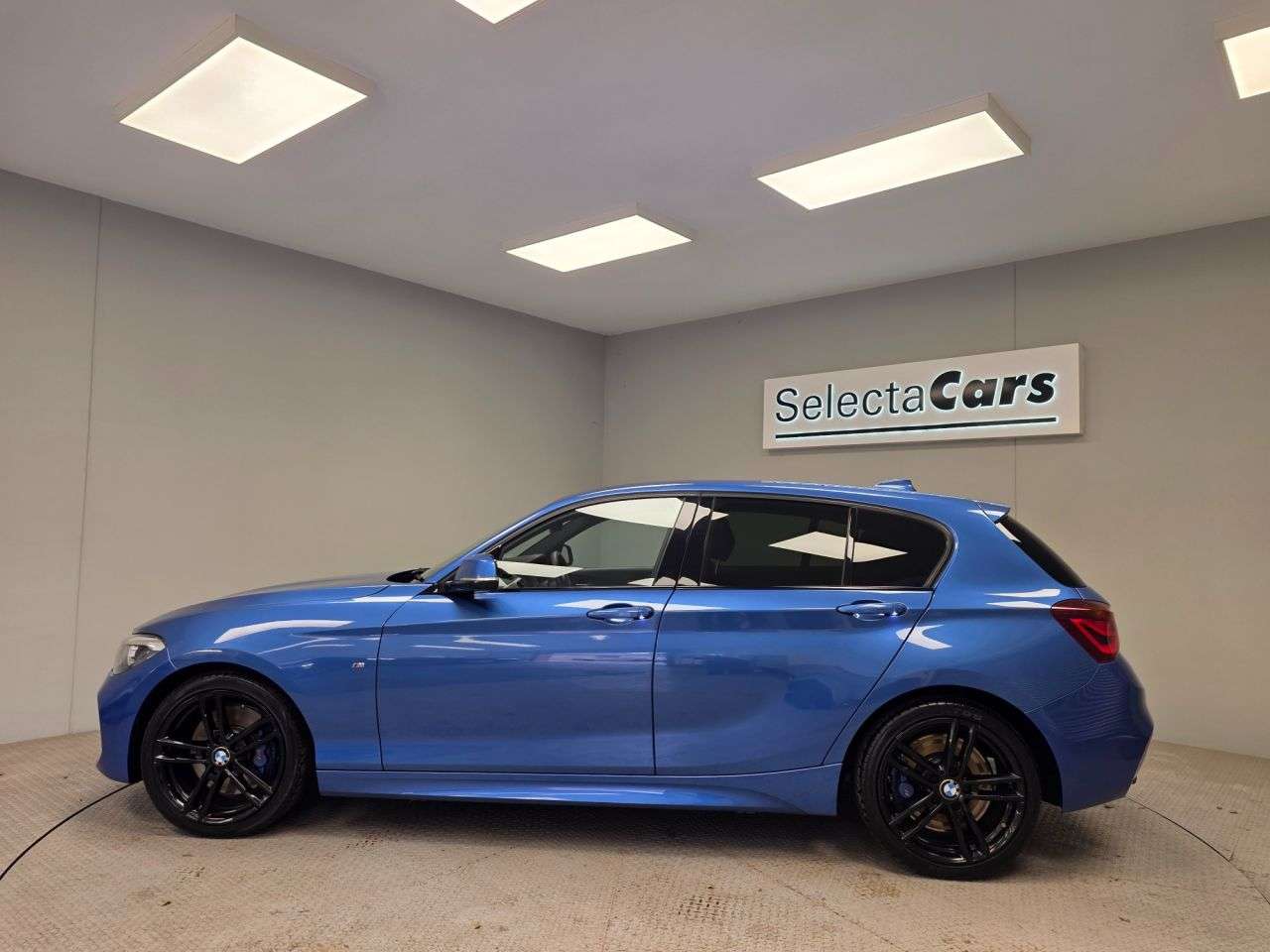 2019 BMW 1 SERIES 2019 BMW 1 SERIES