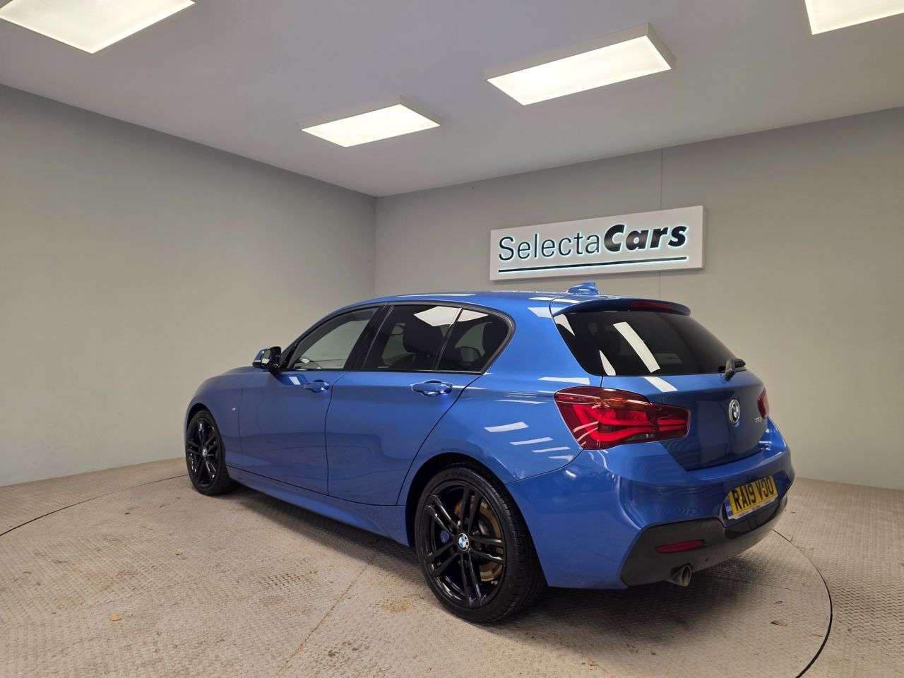 2019 BMW 1 SERIES 2019 BMW 1 SERIES