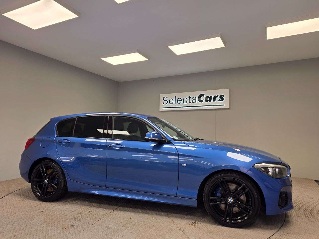 2019 BMW 1 SERIES 2019 BMW 1 SERIES
