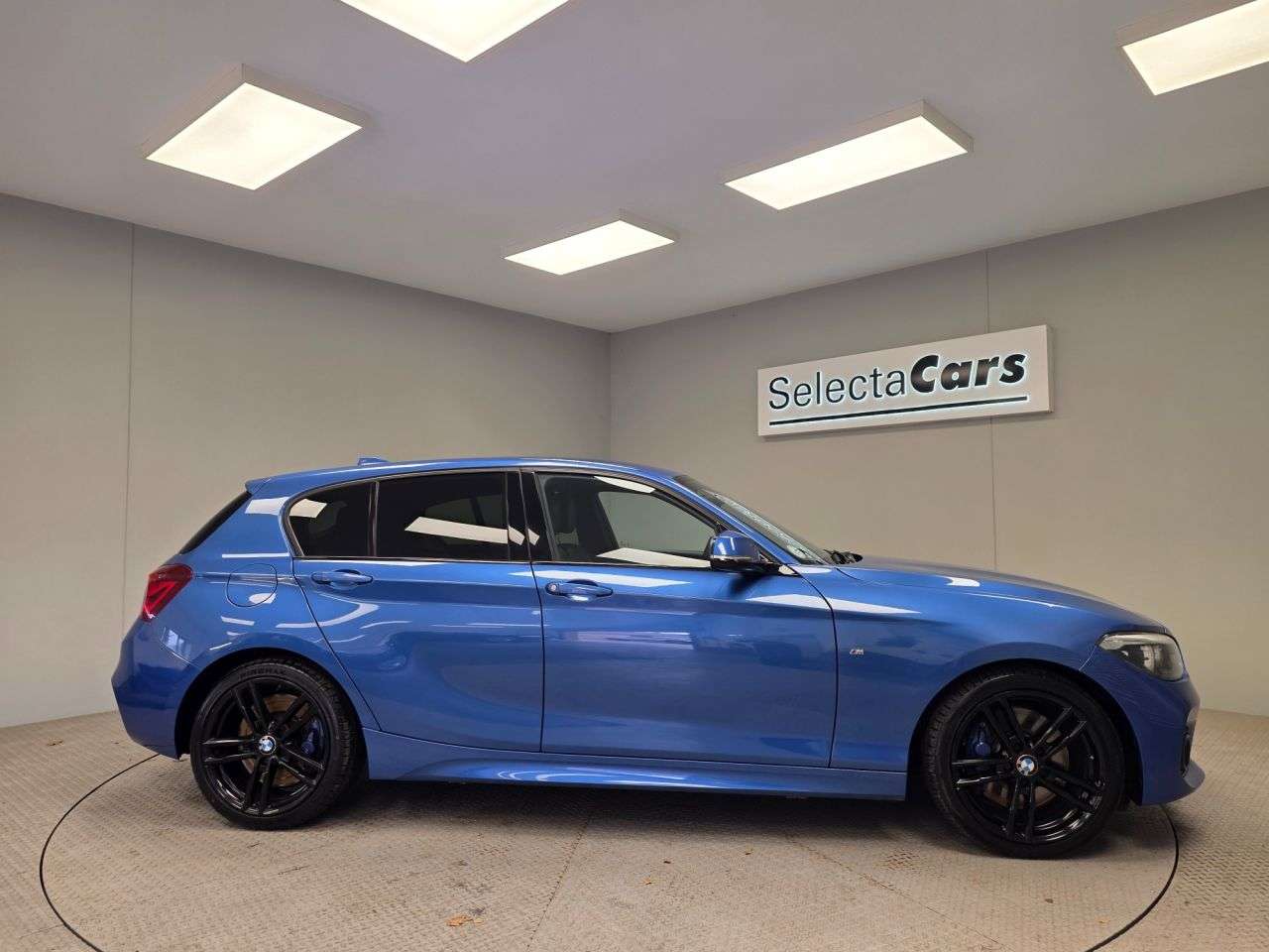 2019 BMW 1 SERIES 2019 BMW 1 SERIES