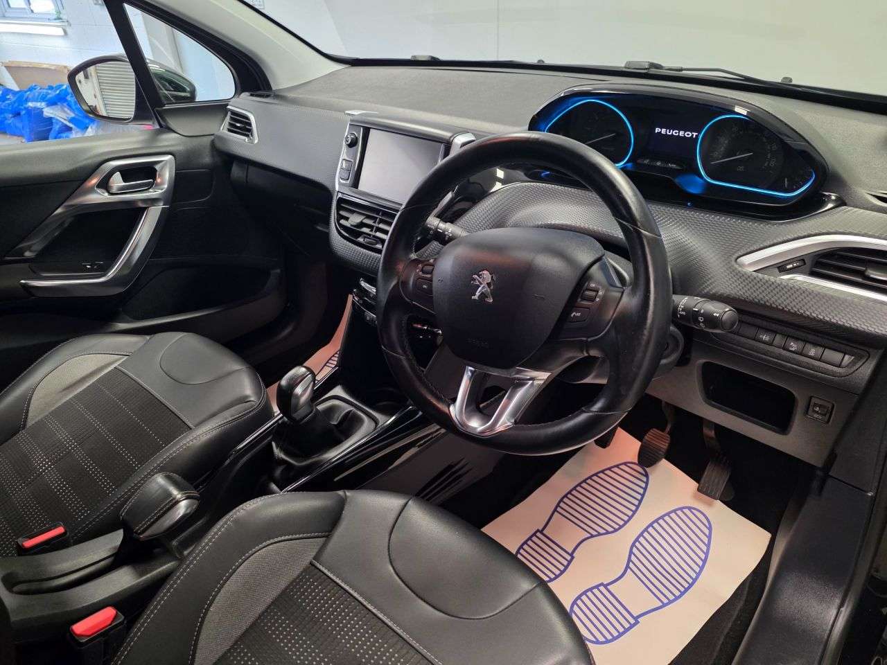2016 PEUGEOT 2008 2016 PEUGEOT 2008