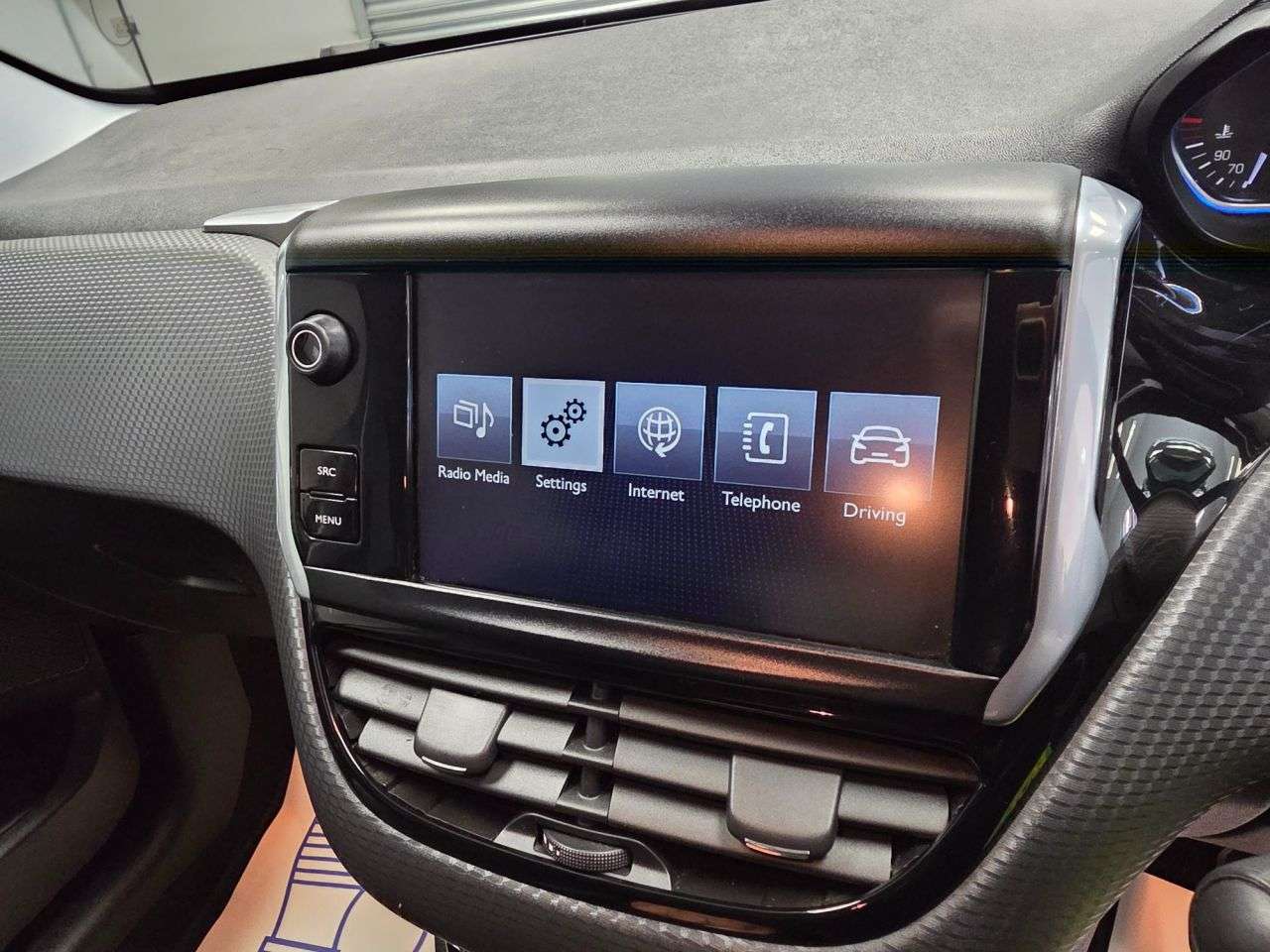 2016 PEUGEOT 2008 2016 PEUGEOT 2008