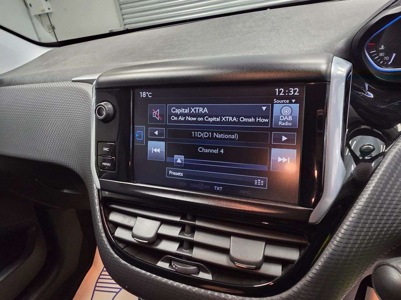 2016 PEUGEOT 2008 2016 PEUGEOT 2008