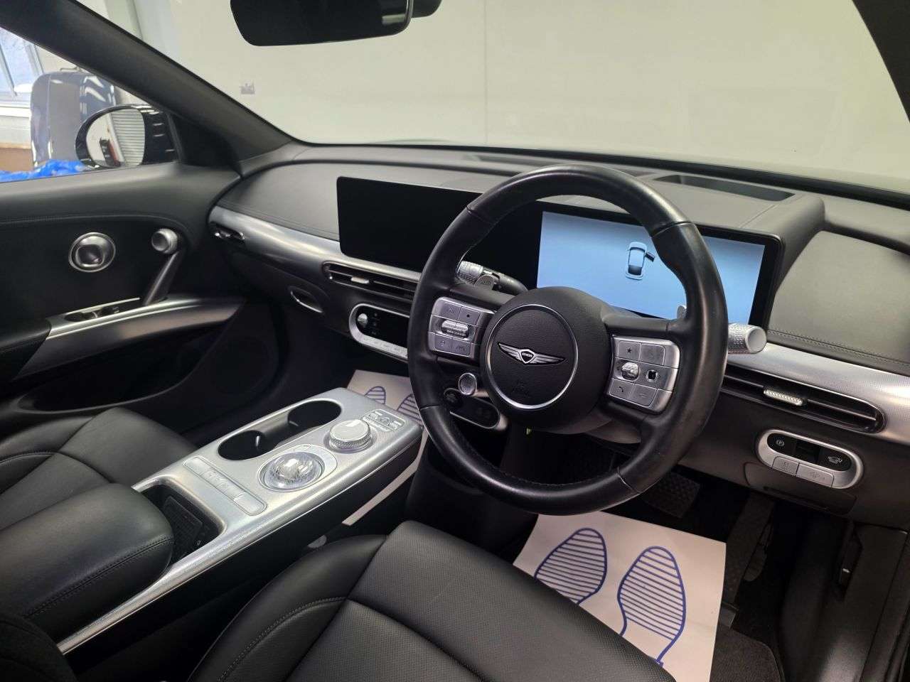 2022 GENESIS GV60 2022 GENESIS GV60