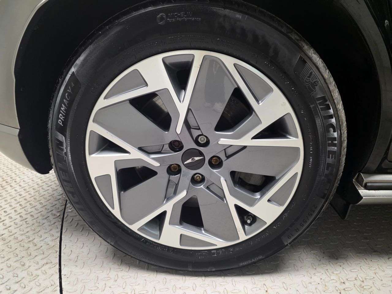 2022 GENESIS GV60 2022 GENESIS GV60