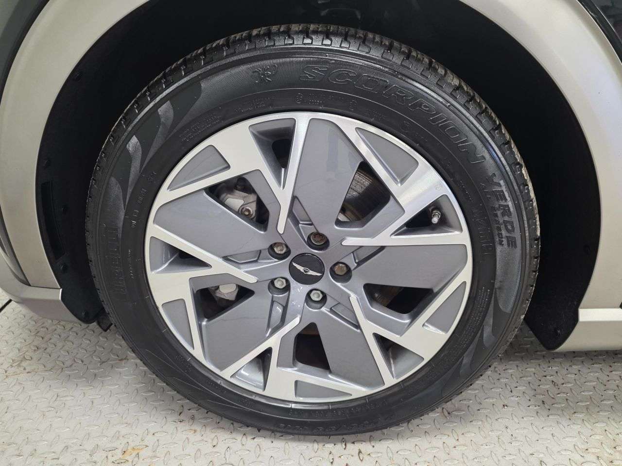 2022 GENESIS GV60 2022 GENESIS GV60