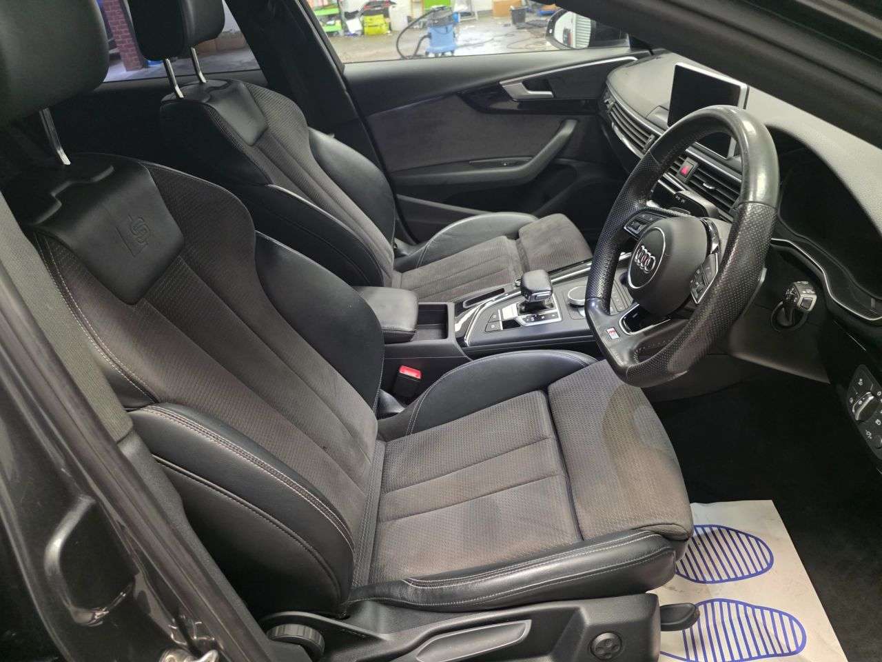 2019 AUDI A4 AVANT 2019 AUDI A4 AVANT